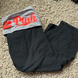 VS Pink Cropped Leggings